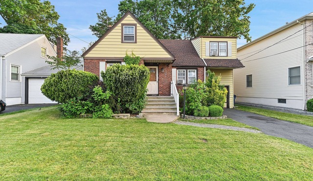 Hackensack Meadow Retreat, 9 Mins to MetLife Stadium