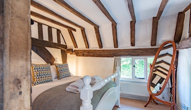 Hadley Cottage - a holiday let that sleeps 6 guests in 3 bedrooms