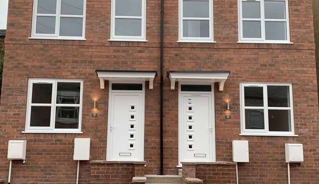 HAFH ST5 Warwick 54 - 3 Bedroom New House with WiFi (B)