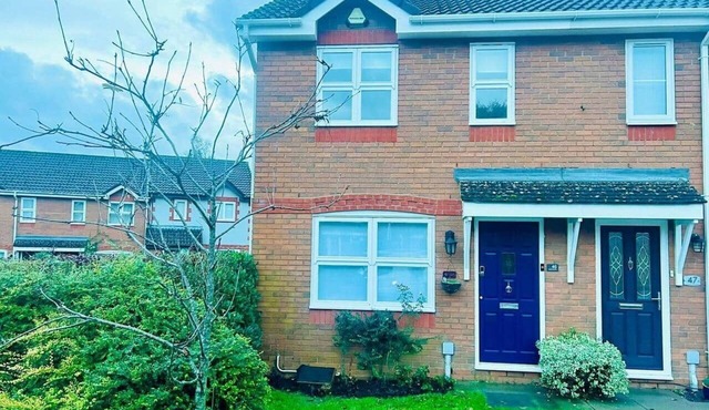 Hailsham House Modern 2BR with Free W-IFI