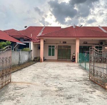 Hajjah Homestay Muar
