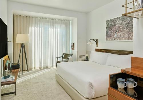 Halcyon, a hotel in Cherry Creek, Denver