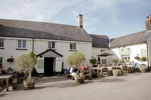Half Moon Inn