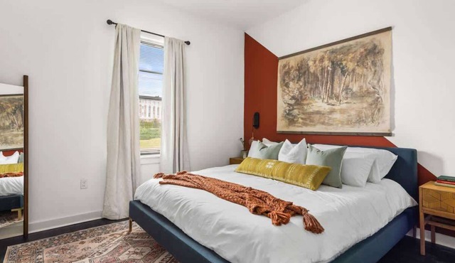 Hall of fame|100+ 5-star reviews| Comfort King bed