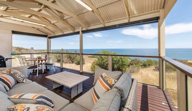 Hallett Cove Hideaway | By Host Solutions