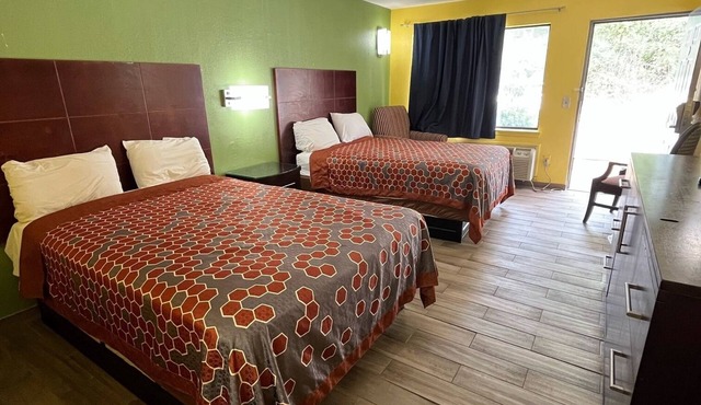 Hallmarc Inn New Albany