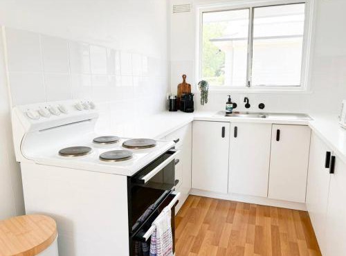 Halloran Street - Convenient Living in Turvey Park