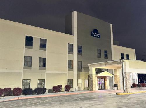 Halsted Inn and Suites Harvey - Chicago Southland