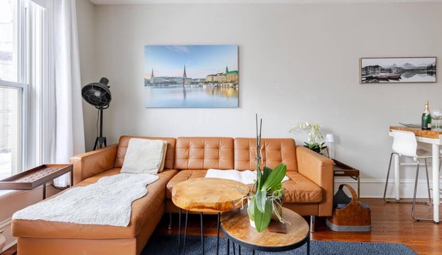 Hamburg - Stylish Heritage property with Park View