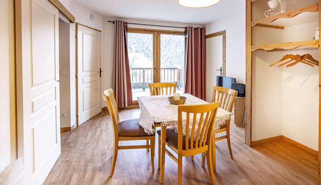 Hameau 8 002 - SPA & PISCINE appartement 4 pers