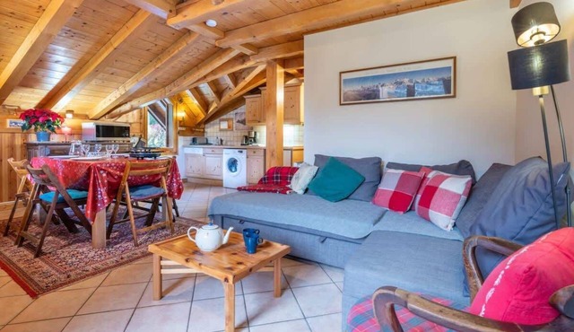 Hameau des Neiges Charming Mazot Style Chalet with Garden Les Houches