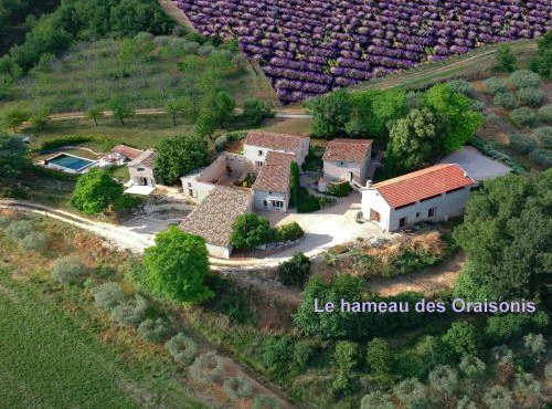 Hameau des Oraisonis
