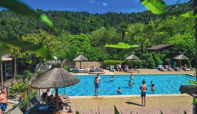 Hameau du Prat in southern Ardèche, heated swimming pool, entertainment, bar, restaurant, garden