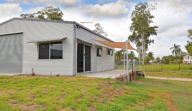 Hami's Retreat - Burrum Heads- Close to Boatramp -2BR - Aircon