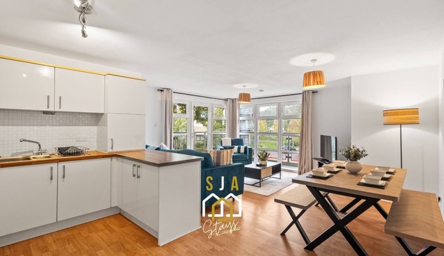 Hammerman Residence - SJA Stays - Modern 3 Bed