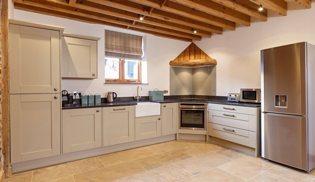 Hammond and Platford, Holt