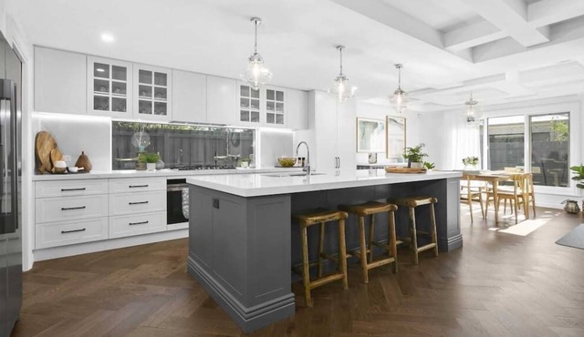 Hampton Grove Summary