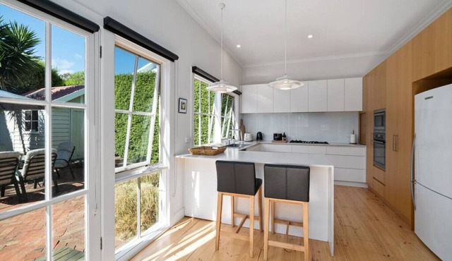 Hampton Haven: Spacious Family Retreat