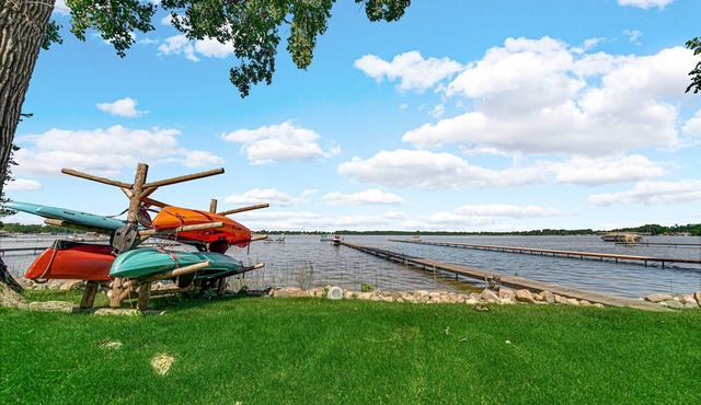 Hampton House - Lakefront/Pier/Kayaks/Outdoor Bar