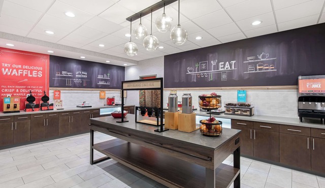 Hampton Inn Albertville