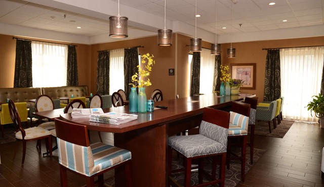 Hampton Inn Americus