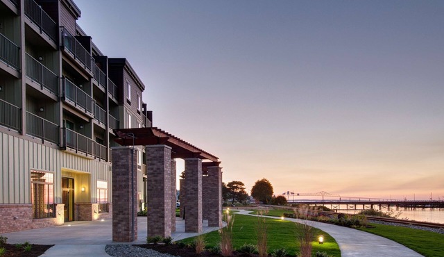 Hampton Inn and Suites Astoria