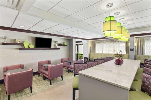 Hampton Inn Atlanta-Town Center/Kennesaw