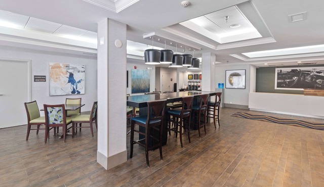 Hampton Inn Atlanta/Woodstock