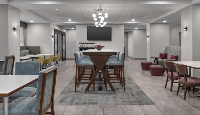 Hampton Inn Birmingham I-65/Lakeshore Drive