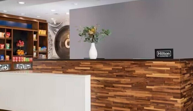 Hampton Inn by Hilton Philadelphia International Airport