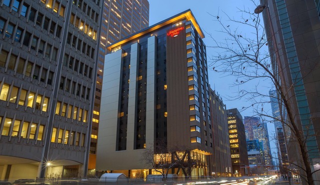 Hampton Inn By Hilton Calgary Downtown