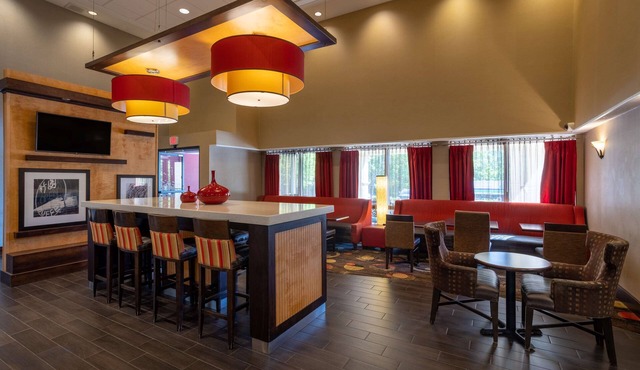 Hampton Inn by Hilton Chester South