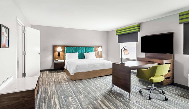 Hampton Inn by Hilton Dayton South