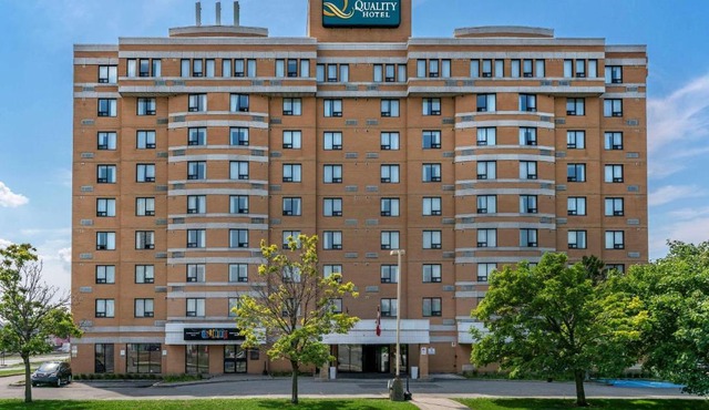 Hampton Inn by Hilton Montreal East Anjou