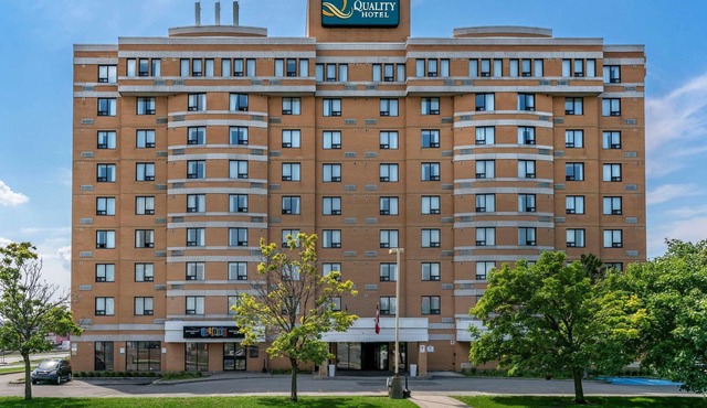 Hampton Inn by Hilton Montreal East Anjou