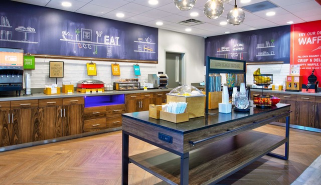 Hampton Inn By Hilton Paris