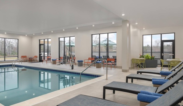 Hampton Inn by Hilton Richmond Chester