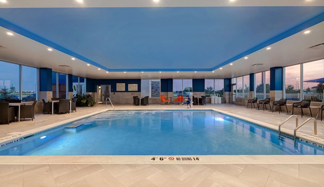 Hampton Inn Crown Point