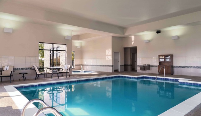 Hampton Inn Ft. Wayne/Dupont Road