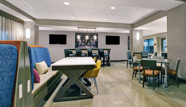 Hampton Inn Greenville I-385 - Woodruff Rd.