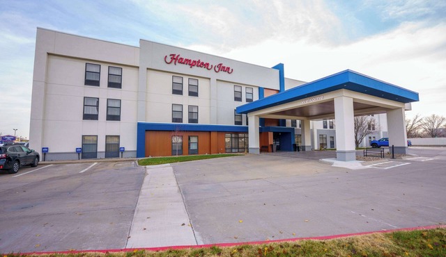 Hampton Inn Hutchinson