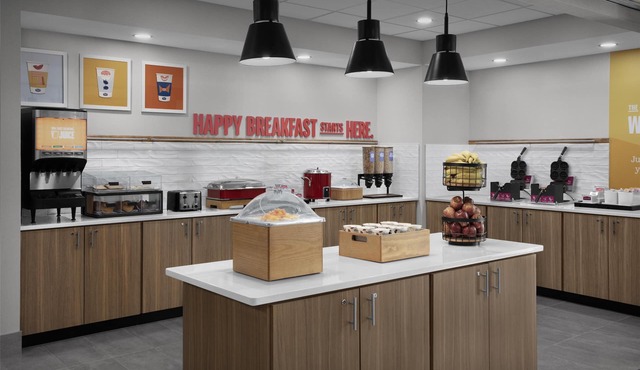 Hampton Inn Lenoir City
