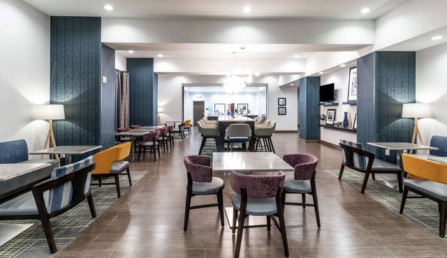 Hampton Inn Locust Grove