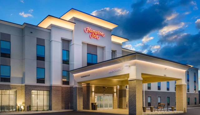 Hampton Inn Newport