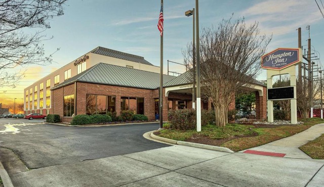 Hampton Inn Norfolk-Naval Base