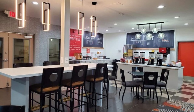 Hampton Inn Olathe