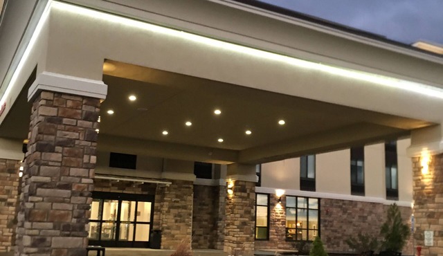 Hampton Inn Old Bridge