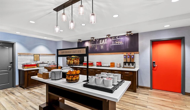 Hampton Inn Omaha/West Dodge Road (Old Mill)