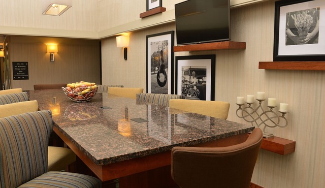 Hampton Inn Springfield-South