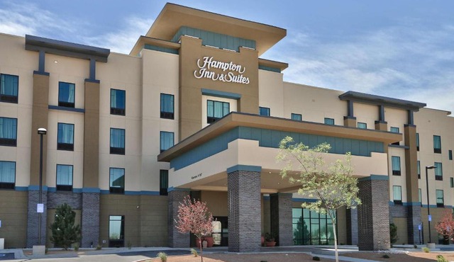 Hampton Inn & Suites Artesia